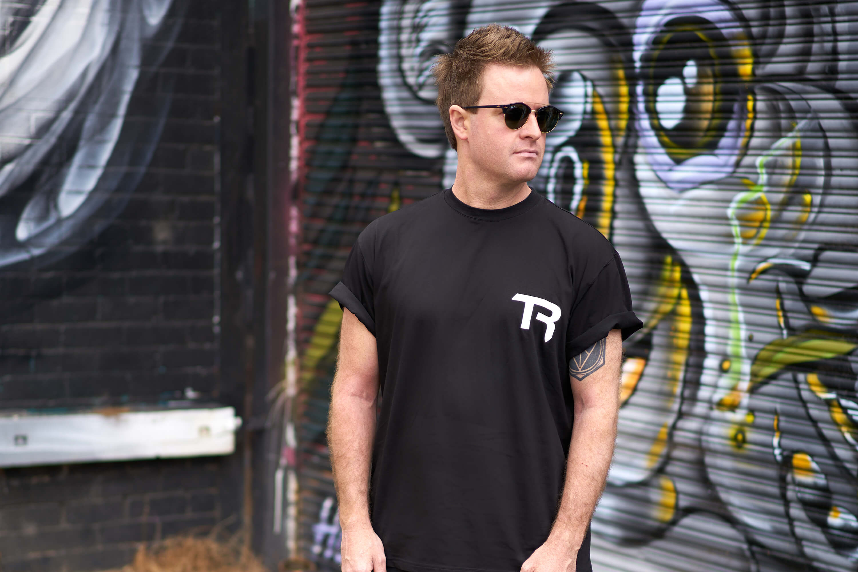 trak-racer-tr-monogramm-baumwoll-t-shirt-schwarz-relaxed-fit image 2
